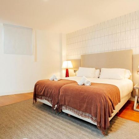 Minty Stay 3Bd Apartment - Triana Sevilla Bagian luar foto