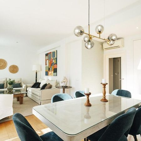 Minty Stay 3Bd Apartment - Triana Sevilla Bagian luar foto