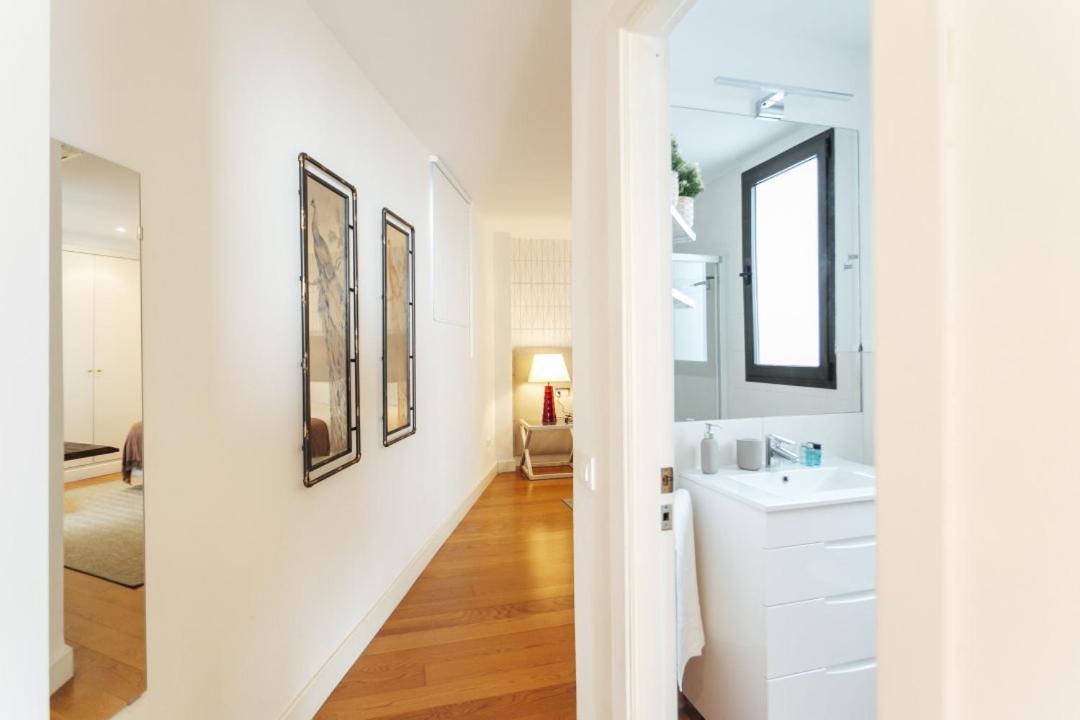 Minty Stay 3Bd Apartment - Triana Sevilla Bagian luar foto