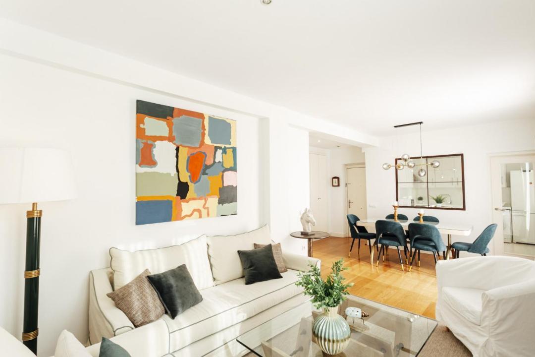 Minty Stay 3Bd Apartment - Triana Sevilla Bagian luar foto